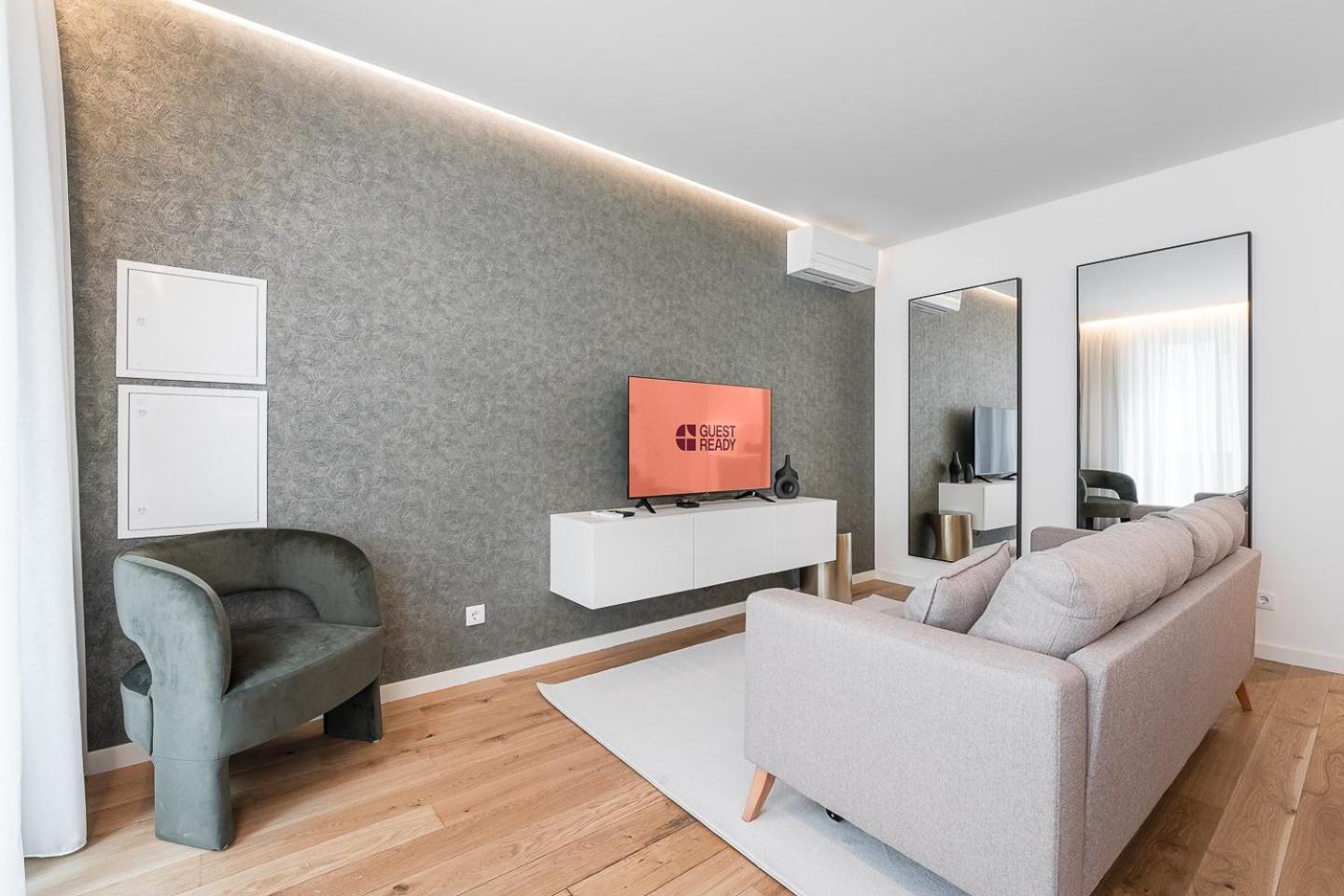 Guestready - Little Johnny Apartment Porto Bagian luar foto